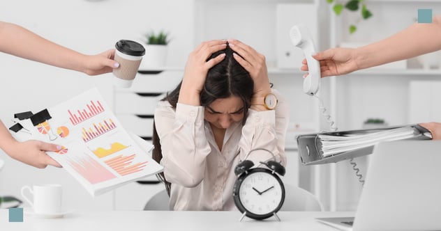 Drie fulltime banen? Een kostbare combinatie voor werkneemster!